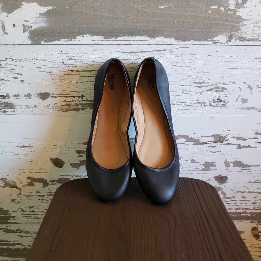 Target Mossimo Supply Co. Women’s 10, Black Ballet